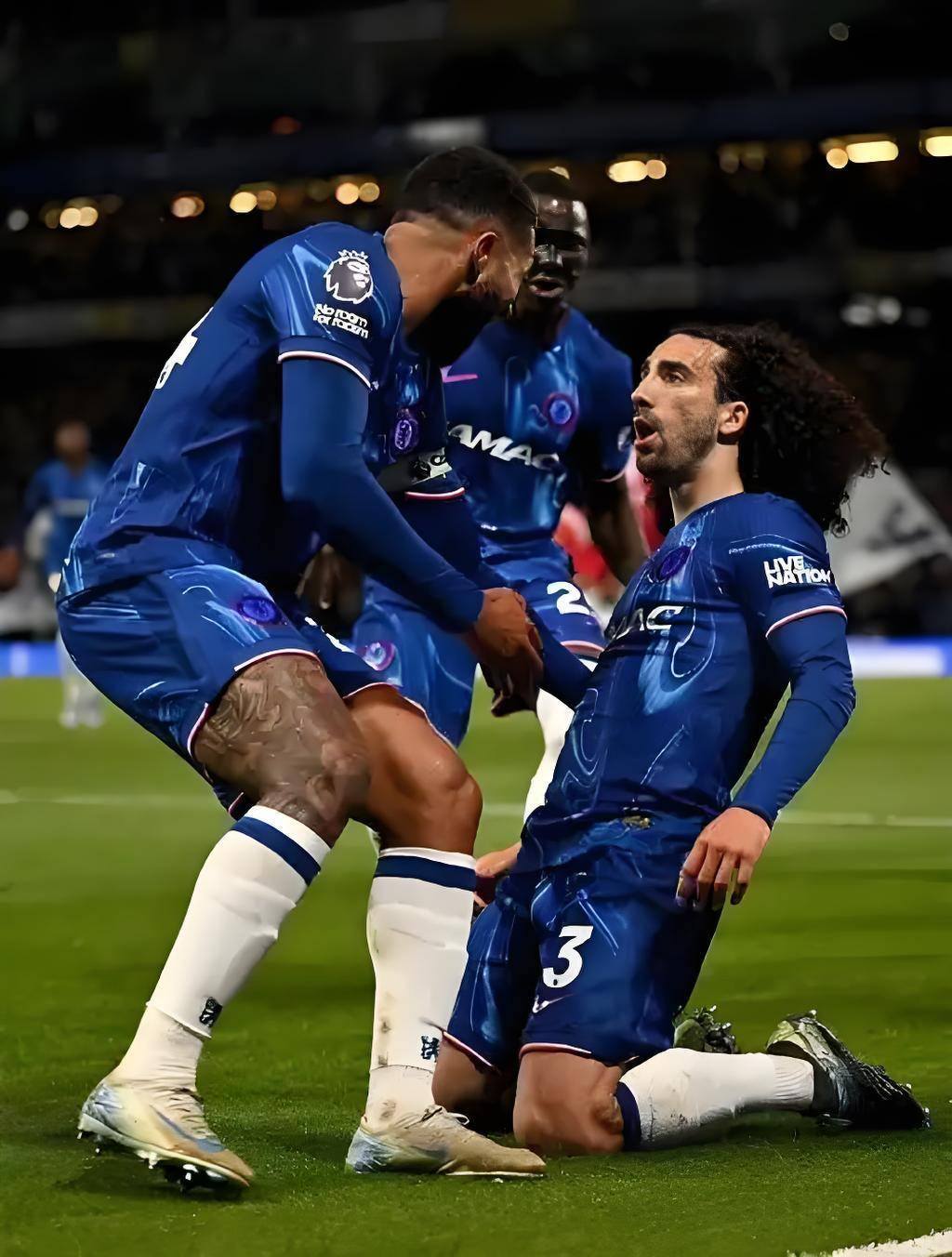 爱游戏娱乐包含字母哥在切尔西比赛中战术调整,大胜引发热议!的词条