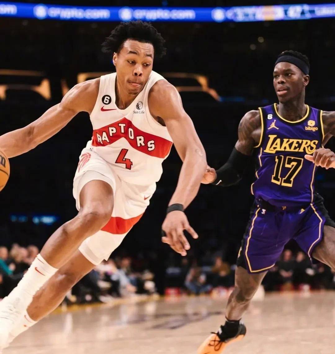 爱游戏娱乐Karsa在热火比赛中出色防守,逆转引发热议!(热火斯卡拉)