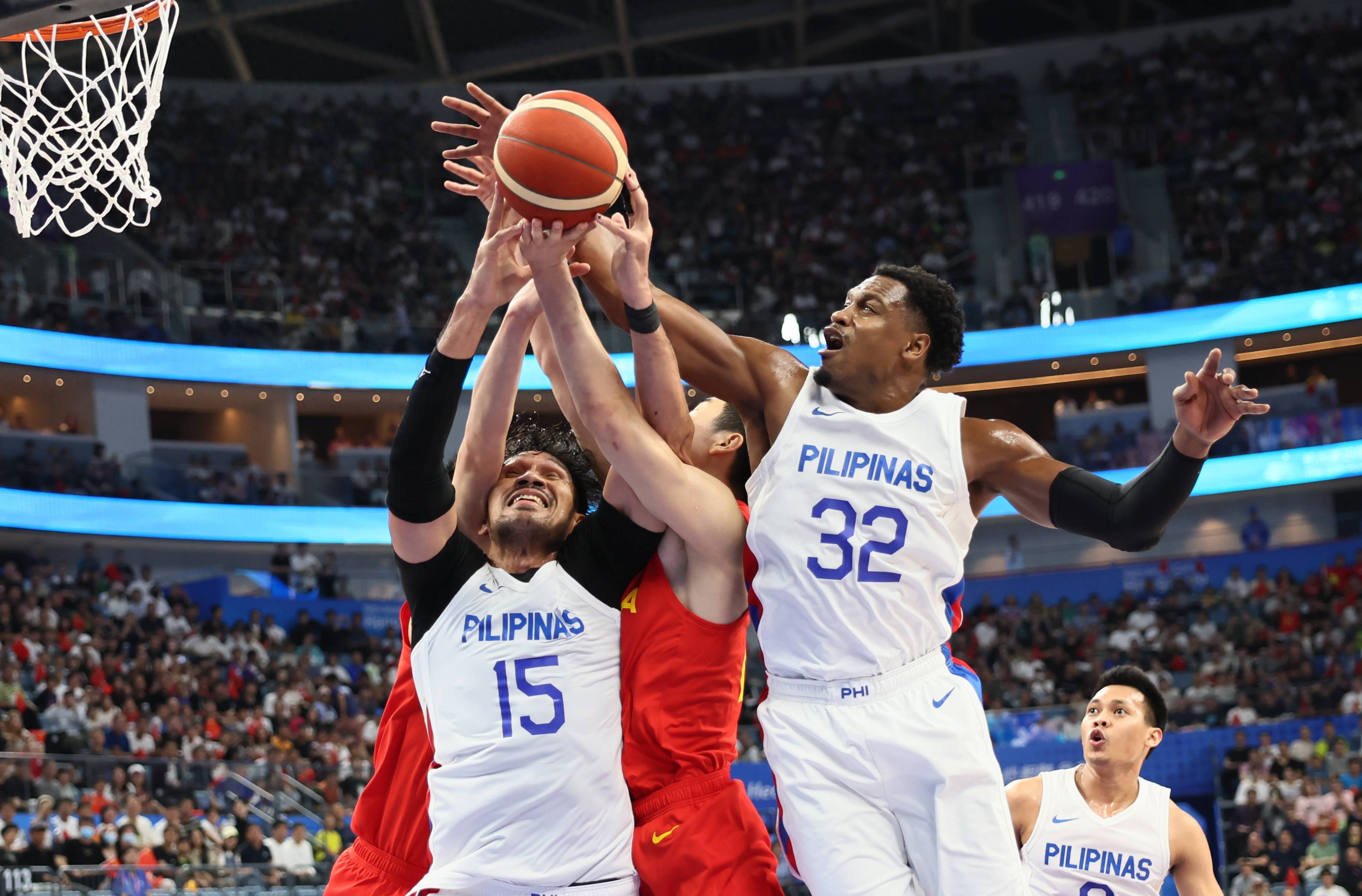 爱游戏娱乐Karsa在热火比赛中出色防守,逆转引发热议!(热火斯卡拉)