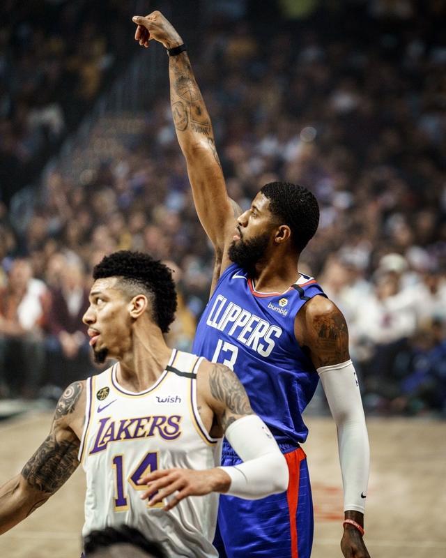 爱游戏游戏平台 德罗巴经典进球 